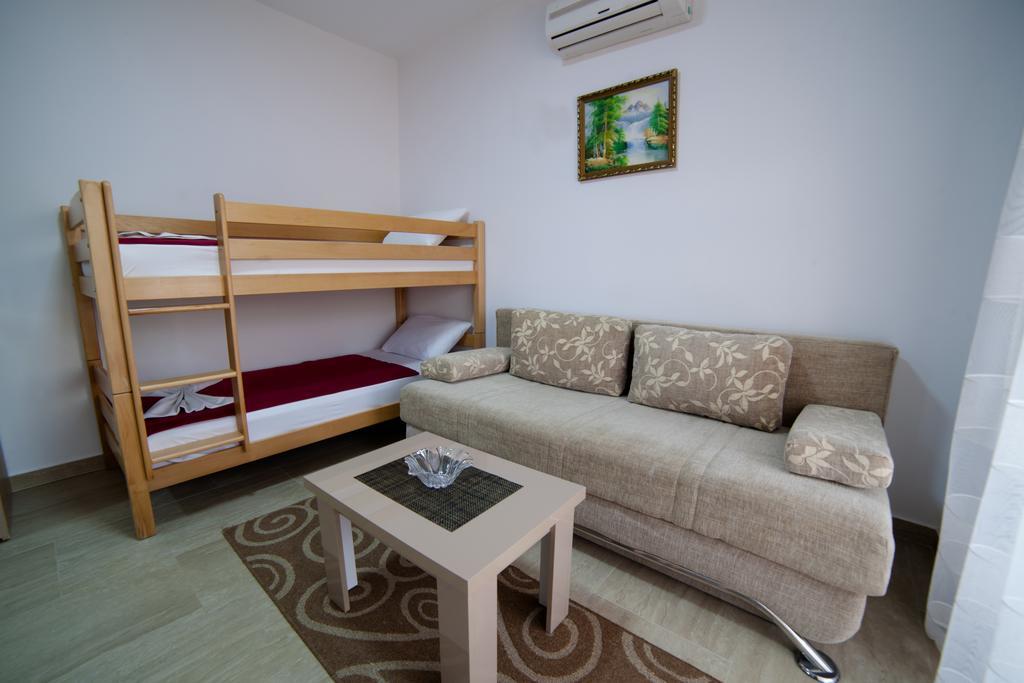 Kollari Apartments Ulcinj Esterno foto