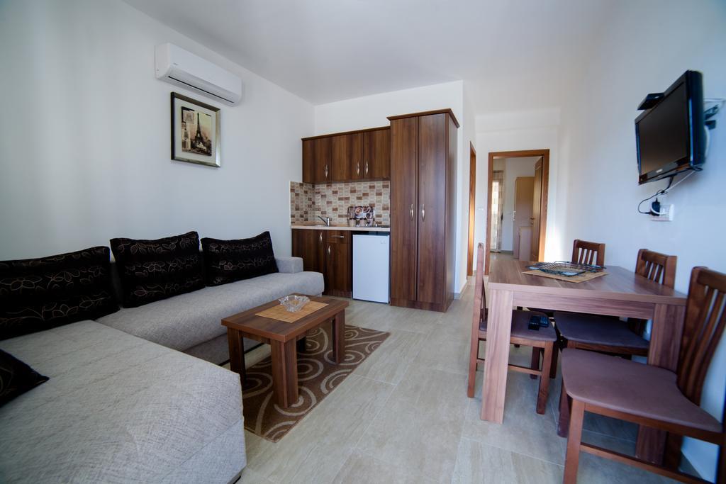 Kollari Apartments Ulcinj Esterno foto