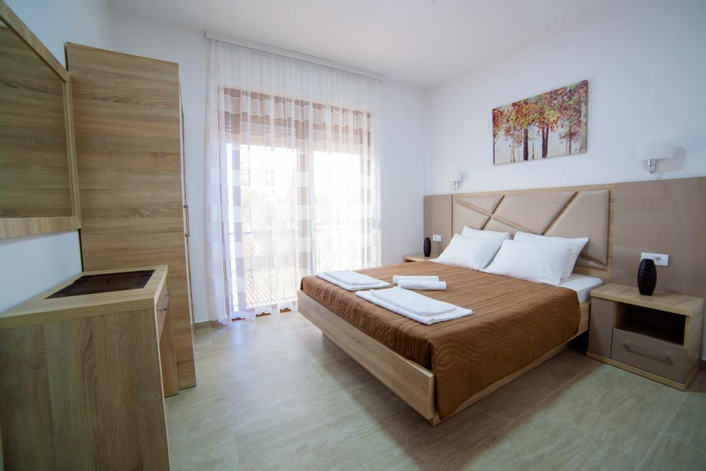 Kollari Apartments Ulcinj Esterno foto