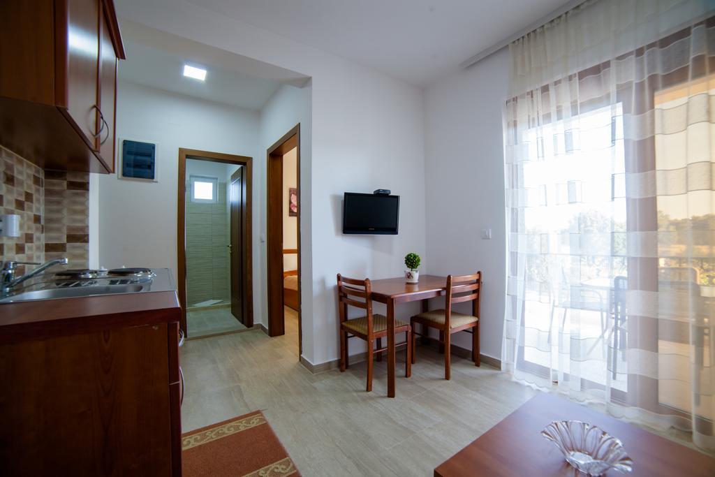 Kollari Apartments Ulcinj Esterno foto